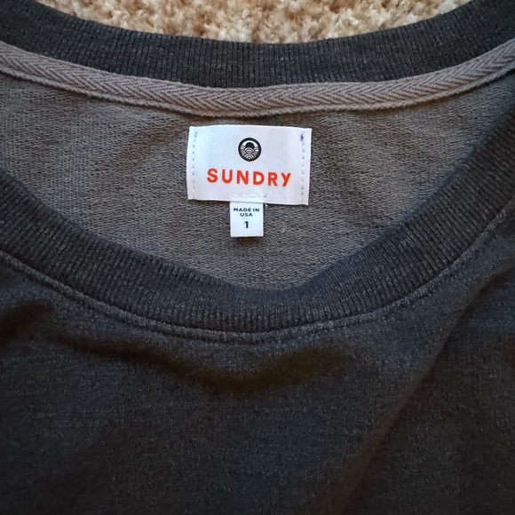 SUNDRY NWOT grey and red patched heart embroidered pullover sweatshirt size 1 - Picture 2 of 4